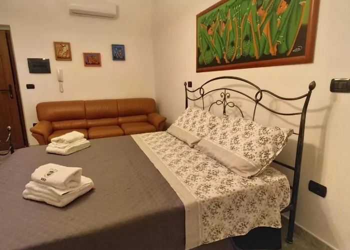 B&B Juppi Bed Sarnelli